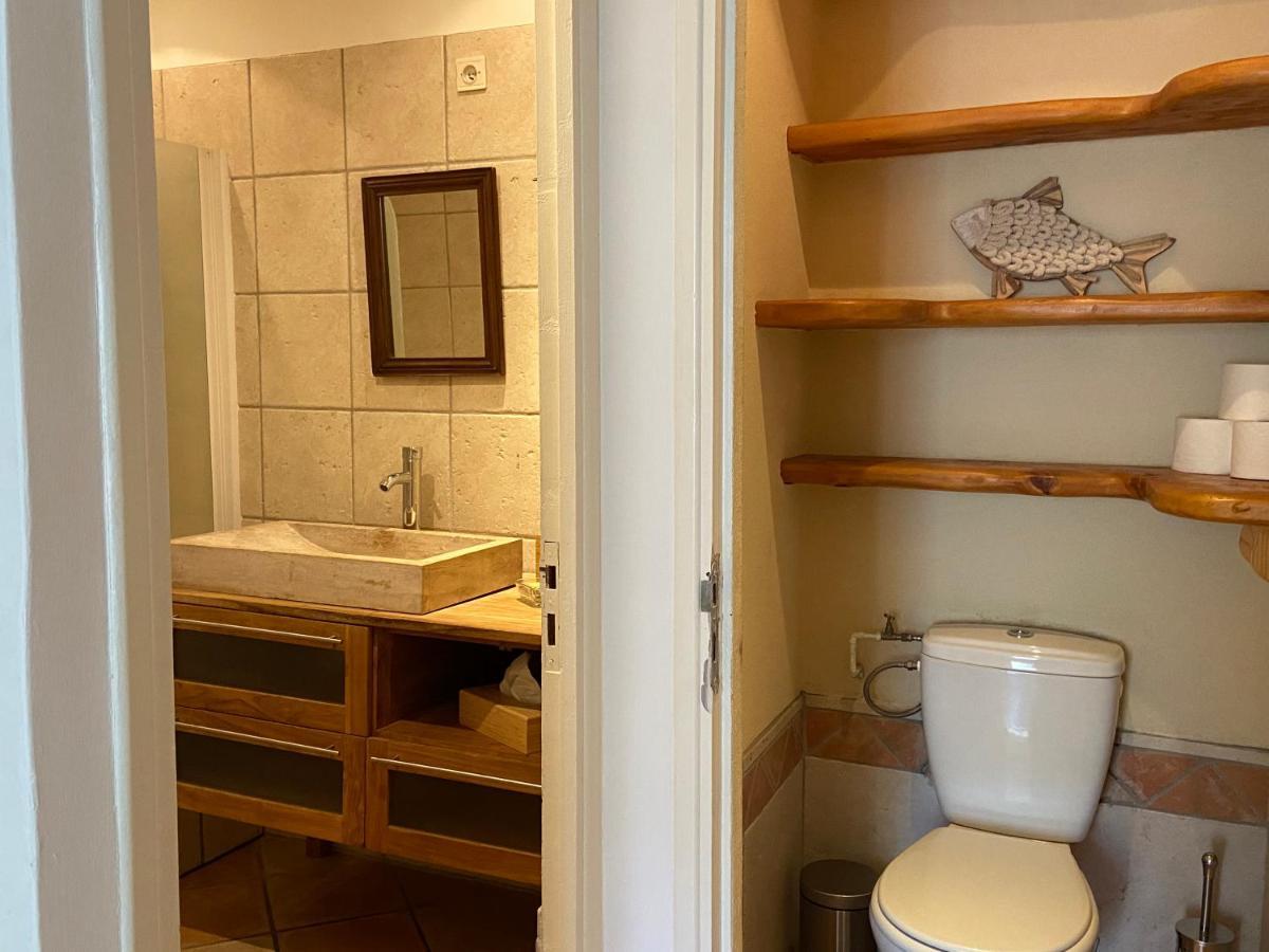 Auberge Gekko Ornaisons מראה חיצוני תמונה